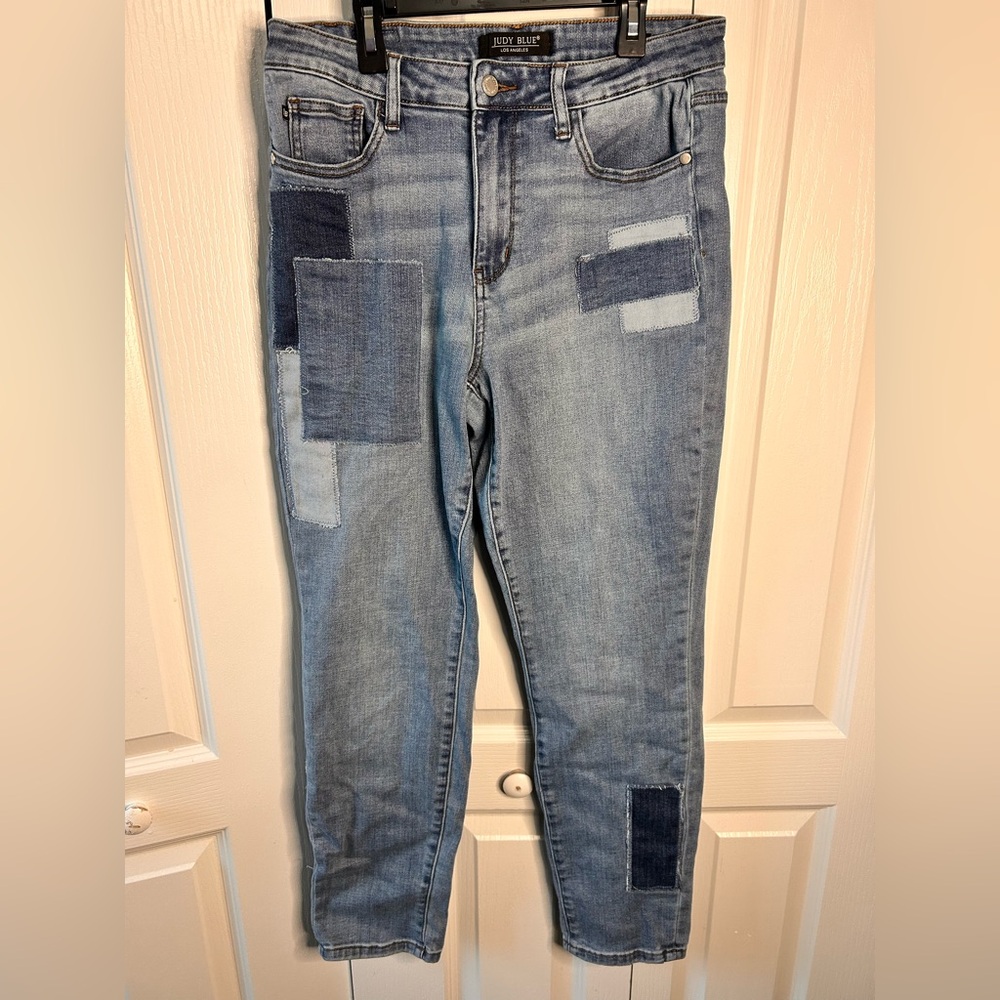 Judy Blue Los Angeles Boyfriend Fit Patchwork Light Wash Jeans Size 9/29 Stretch